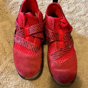 Boys Nike basketball shoes